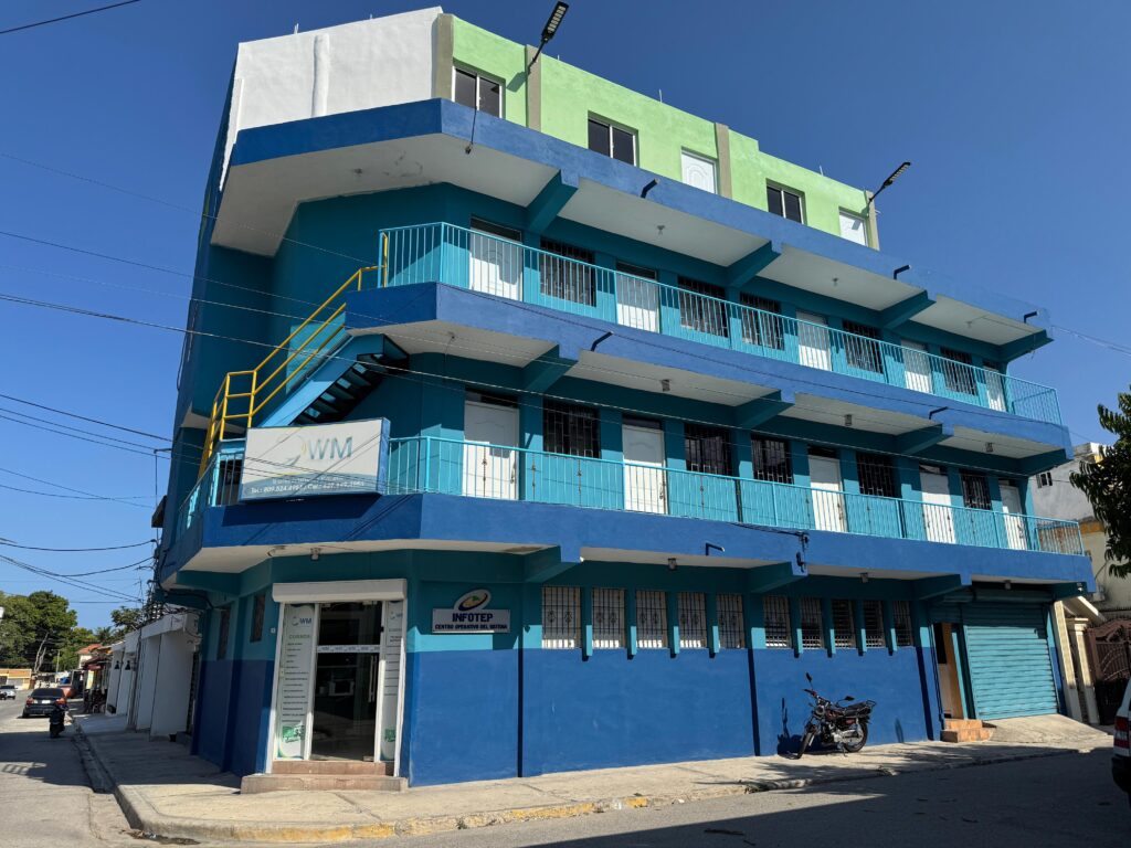 Edificio de WM Computarizado SRL en Barahona